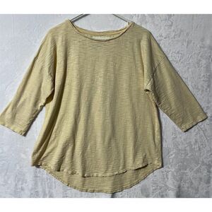 Chico's Women's Yellow 3/4 Sleeve Slub Knit Tee Size 2 (Large)